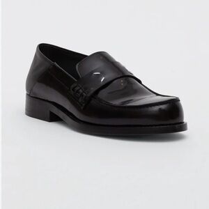 Maison Margiela Camden leather loafers in size 37, women US size 6.5-7